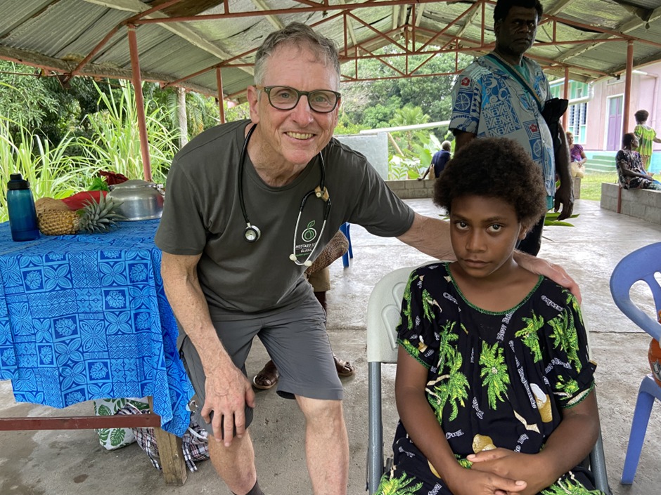 A doctor and patient at a medical clinic in Papua New Guinea